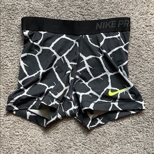 Black pattern Nike Spandex